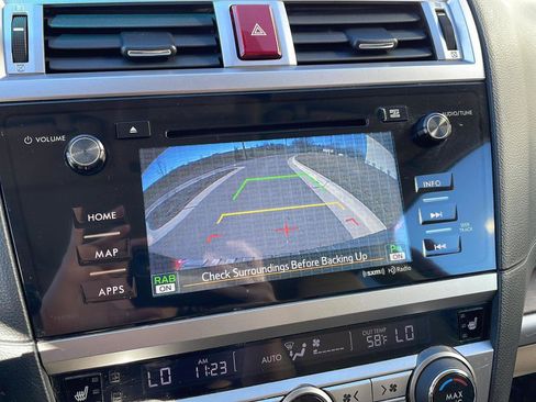 Used 2017 Subaru Outback 2.5i Limited image 14