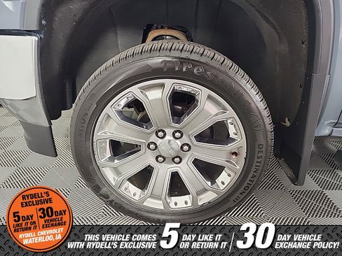 Used 2016 GMC Sierra 1500 SLT w/ SLT Premium Package image 16