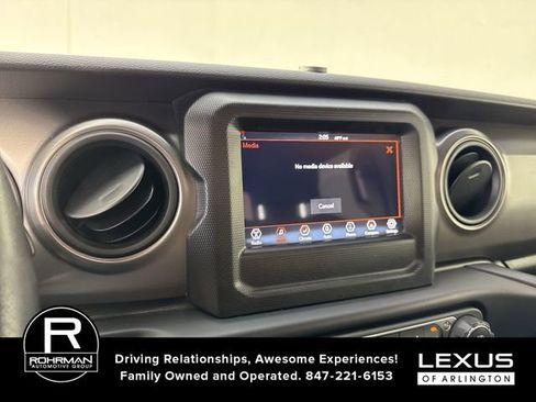 Used 2022 Jeep Gladiator Sport w/ Trailer Tow Package AWD/4WD image 7