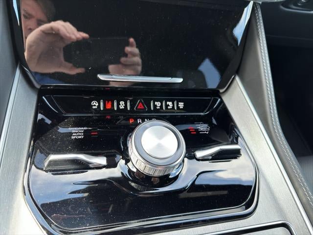 New 2026 Jeep Grand Wagoneer Limited AWD/4WD image 45
