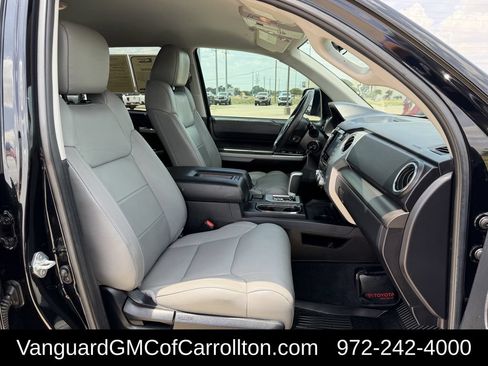Used 2021 Toyota Tundra SR5 w/ SR5 Leather Package RWD image 31
