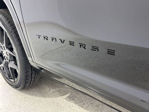 Used 2026 Chevrolet Traverse RS w/ LPO, Floor Liner Package image 31
