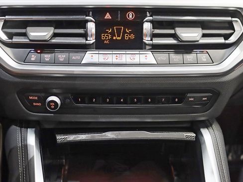 Used 2023 BMW 440i xDrive M440i xDrive w/ Premium Package image 25