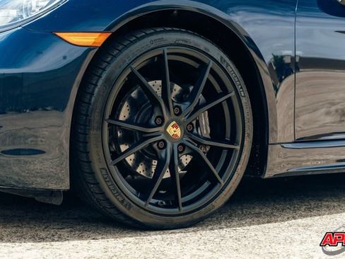 Used 2018 Porsche 718 Cayman RWD image 50