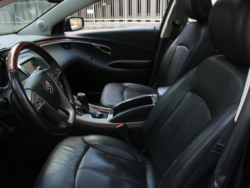 Used 2013 Buick LaCrosse Touring FWD image 14
