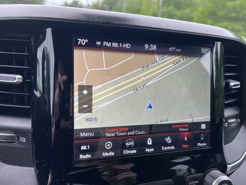 Used 2019 RAM 1500 Big Horn AWD/4WD image 22