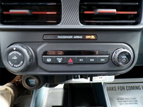 New 2026 Ford Maverick Lariat image 25