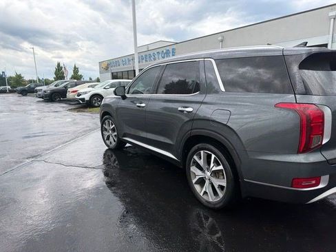 Used 2022 Hyundai Palisade SEL w/ Premium Package AWD/4WD image 17