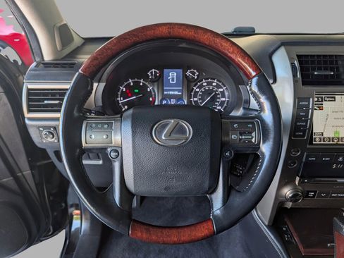 Used 2015 Lexus GX 460 w/ Premium Package AWD/4WD image 28