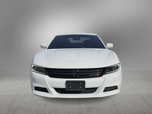 Used 2022 Dodge Charger SXT w/ Leather Interior Group image 4