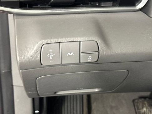 Certified 2023 Hyundai Elantra SEL w/ Cargo Package image 19