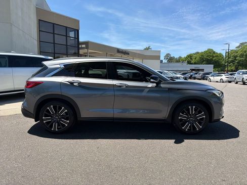 Certified 2021 INFINITI QX50 Luxe w/ Appearance Package image 13