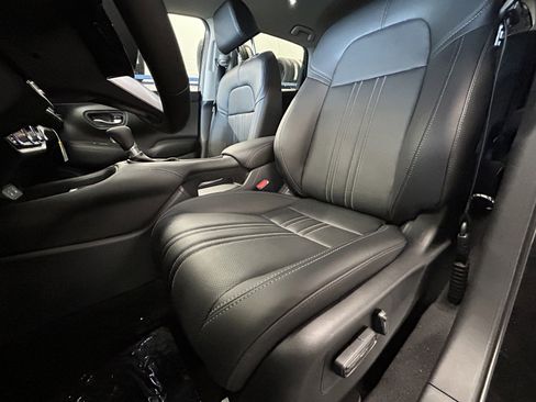 New 2026 Honda HR-V EX-L image 11