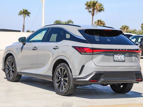 Used 2026 Lexus RX 350h w/ Convenience Package AWD/4WD image 5