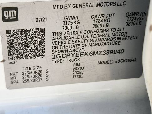 Used 2021 Chevrolet Silverado 1500 RST w/ Bed Protection Package AWD/4WD image 21