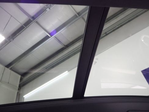 Used 2024 Audi Q5 e Prestige w/ Prestige Package image 26