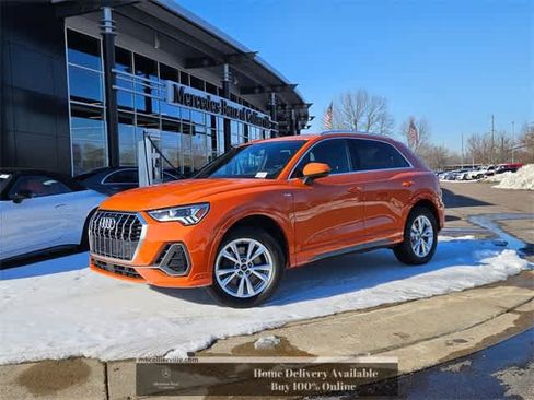 Used 2025 Audi Q3 2.0T Premium w/ Convenience Package image 1