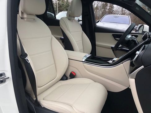 New 2026 Mercedes-Benz GLC 300 GLC 300 image 35