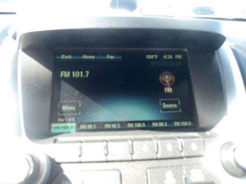 Used 2017 Chevrolet Equinox Premier w/ Enhanced Convenience Package FWD image 22