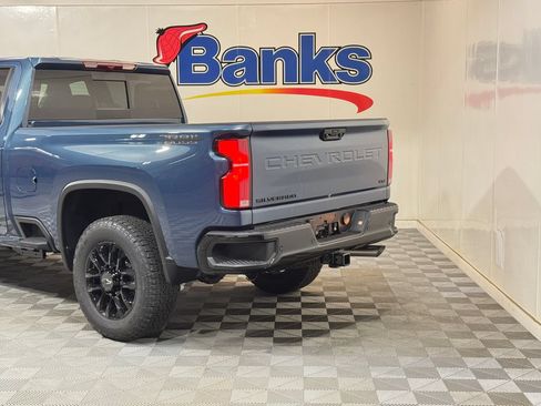New 2026 Chevrolet Silverado 2500 LTZ w/ LTZ Plus Package AWD/4WD image 8