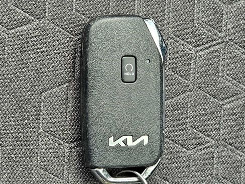 Used 2024 Kia Seltos S FWD image 23