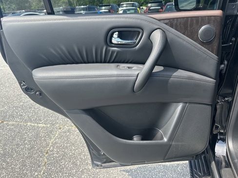 Used 2024 Nissan Armada Platinum w/ Captain's Chairs Package image 31