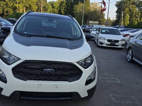 Used 2019 Ford EcoSport SES w/ SES Black Appearance Package AWD/4WD image 2
