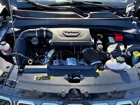 Used 2023 Jeep Compass Limited image 11