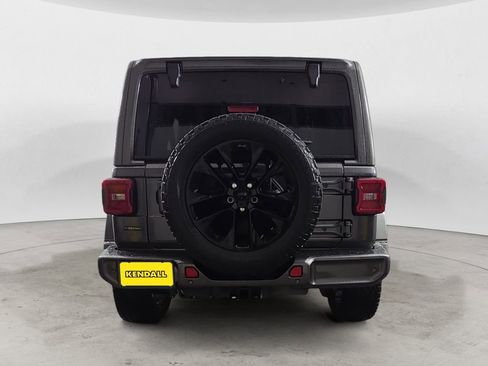 Used 2021 Jeep Wrangler Unlimited Sahara image 4