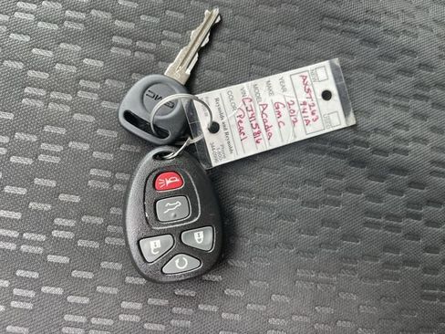 Certified 2012 GMC Acadia SLE image 33