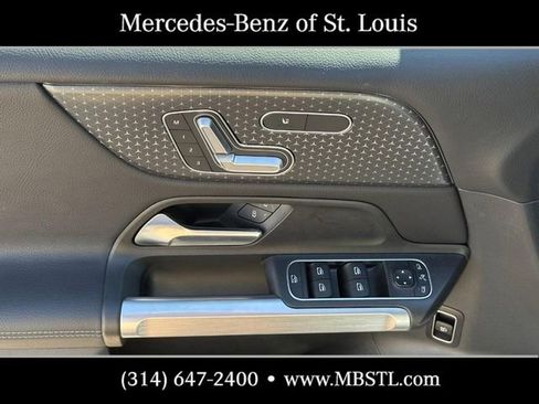 Certified 2026 Mercedes-Benz GLB 250 4MATIC image 18