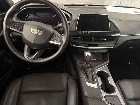 Used 2026 Cadillac CT4 Premium Luxury RWD image 14