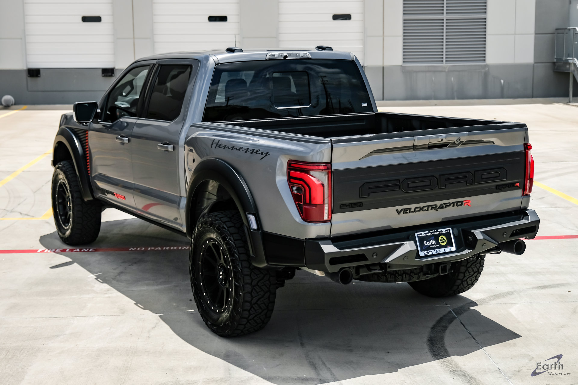 Used 2025 Ford F150 Raptor w/ Equipment Group 803A Raptor R AWD/4WD image 13
