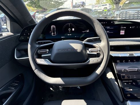 Used 2024 Lucid Air Touring AWD/4WD image 16