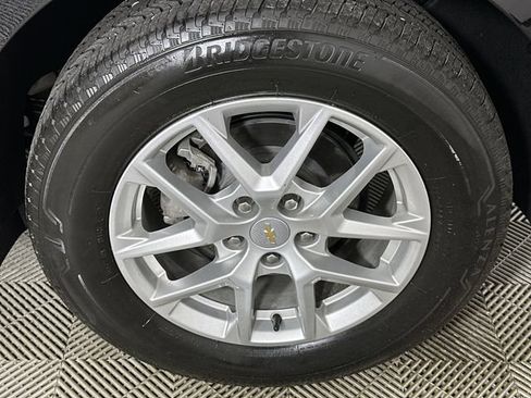 Used 2024 Chevrolet Equinox LT AWD/4WD image 34