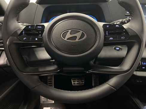 New 2025 Hyundai Elantra Sport image 13