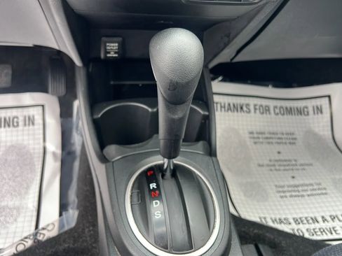 Used 2013 Honda Fit Sport image 15