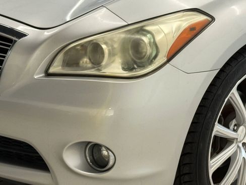 Used 2012 INFINITI M37 w/ Premium Pkg image 4