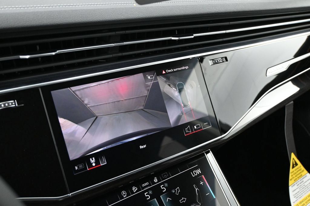 New 2026 Audi Q7 2.0T Premium Plus AWD/4WD image 11