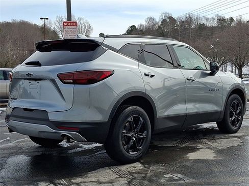 Used 2024 Chevrolet Blazer LT w/ Convenience Package image 6