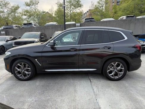 Used 2023 BMW X3 xDrive30i w/ Premium Package w/ZPA image 5