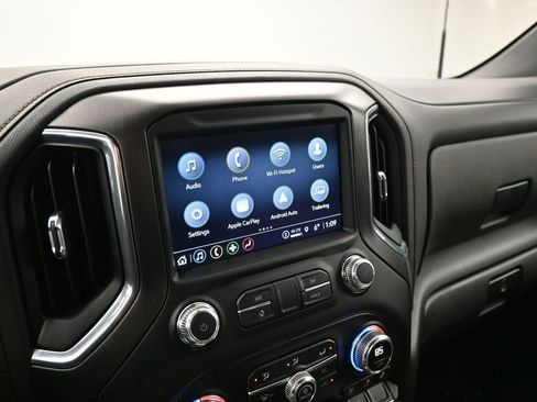 Used 2022 GMC Sierra 3500 AT4 w/ Gooseneck/5TH Wheel Package image 13