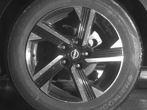 Used 2025 Nissan Sentra SV image 14