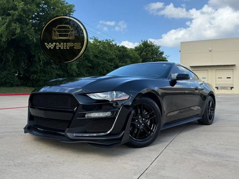 Used 2019 Ford Mustang Premium RWD image 1