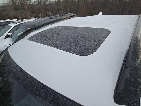 Used 2024 Honda Ridgeline Black Edition image 8