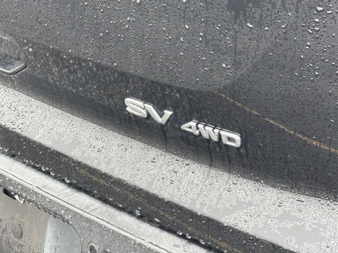 Used 2022 Nissan Pathfinder SV image 10