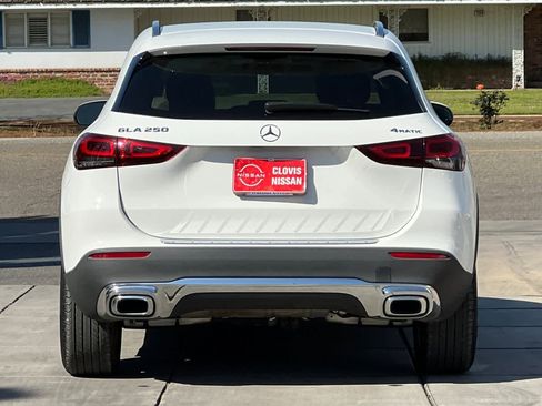 Used 2021 Mercedes-Benz GLA 250 4MATIC image 8