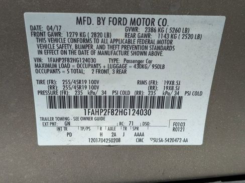 Used 2017 Ford Taurus Limited image 23