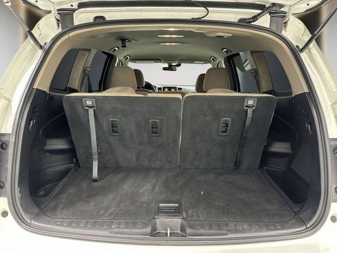 Used 2018 Honda Pilot EX image 12