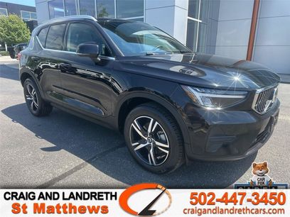 Used 2025 Volvo XC40 B5 Core
